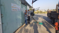  بالفيديو: لجنة إكرام الميت تنتهي من تركيب أعمدة إنارة في مقبرة طاسو بيافا